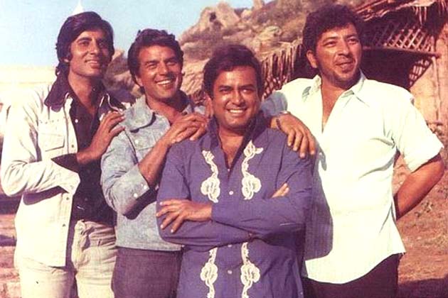 Amitabh Bachchan, Dharmendra, Sanjeev Kumar, Amjad Khan during the filming of Sholay
