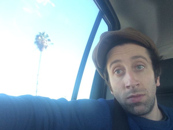 Simon Helberg Height, Weight, Age, Wife, Salary & More
