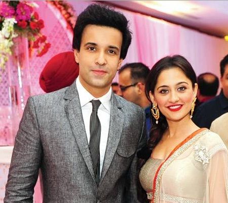 Aamir Ali with his wife