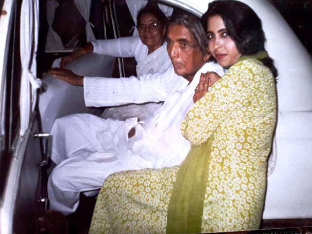 Shabeena Adeeb with her parents