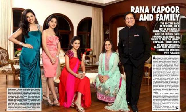 Rakhee Kapoor Tandon (Extreme Left) With Her Parents and Sisters