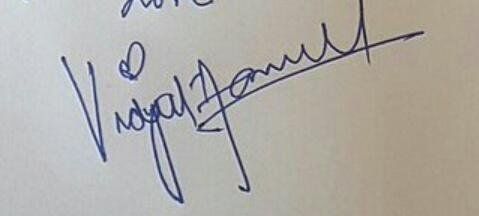 Vidyut Jamwal's signature