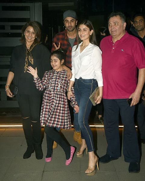 Riddhima Kapoor Sahni with her Family