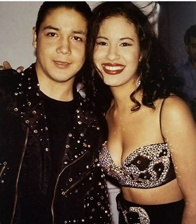 Selena Quintanilla with her Husband